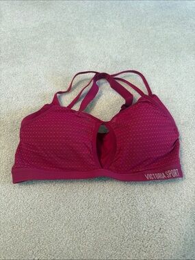 Victoria Sport Women's Magenta Supportive Strappy Sports Bra